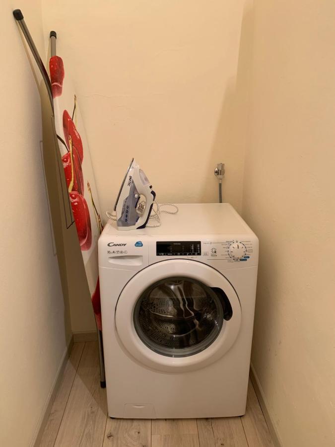 לוקה Palazzo Colombini Apartment מראה חיצוני תמונה